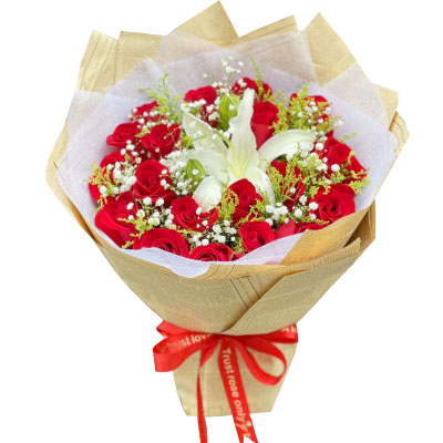 福州19朵红玫瑰1支百合，永恒之美
